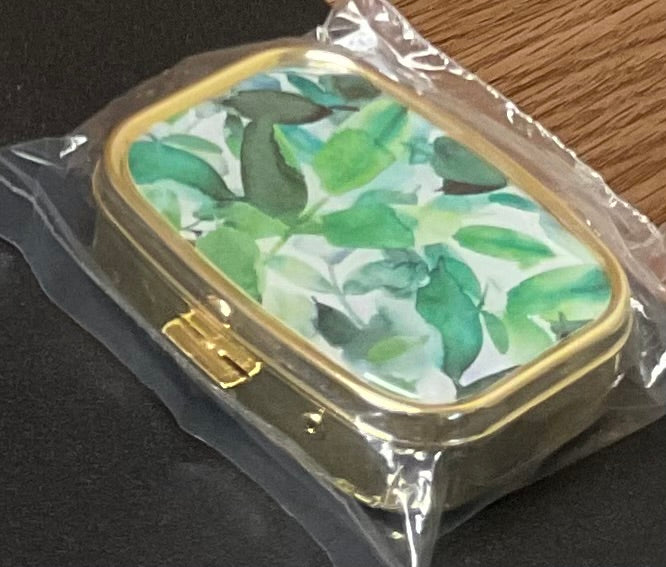 Box-Pill-Green Leaves-Small