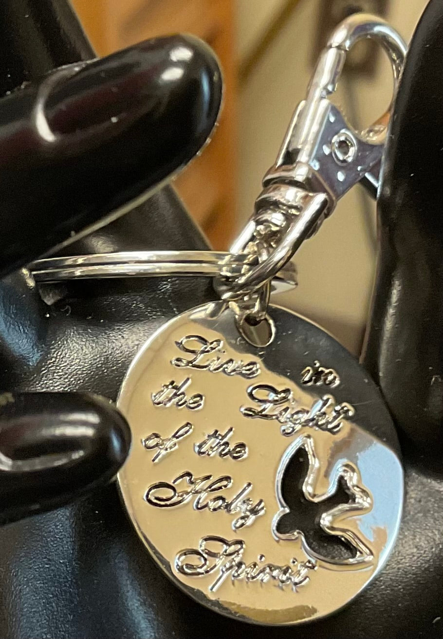 Keychain - Live in the Light of the Holy Spirit