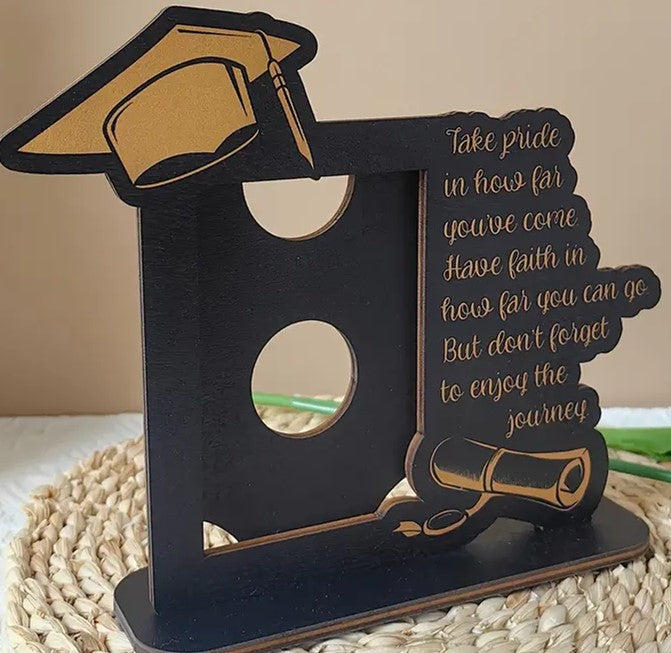Graduation - Picture Frame - cardboard